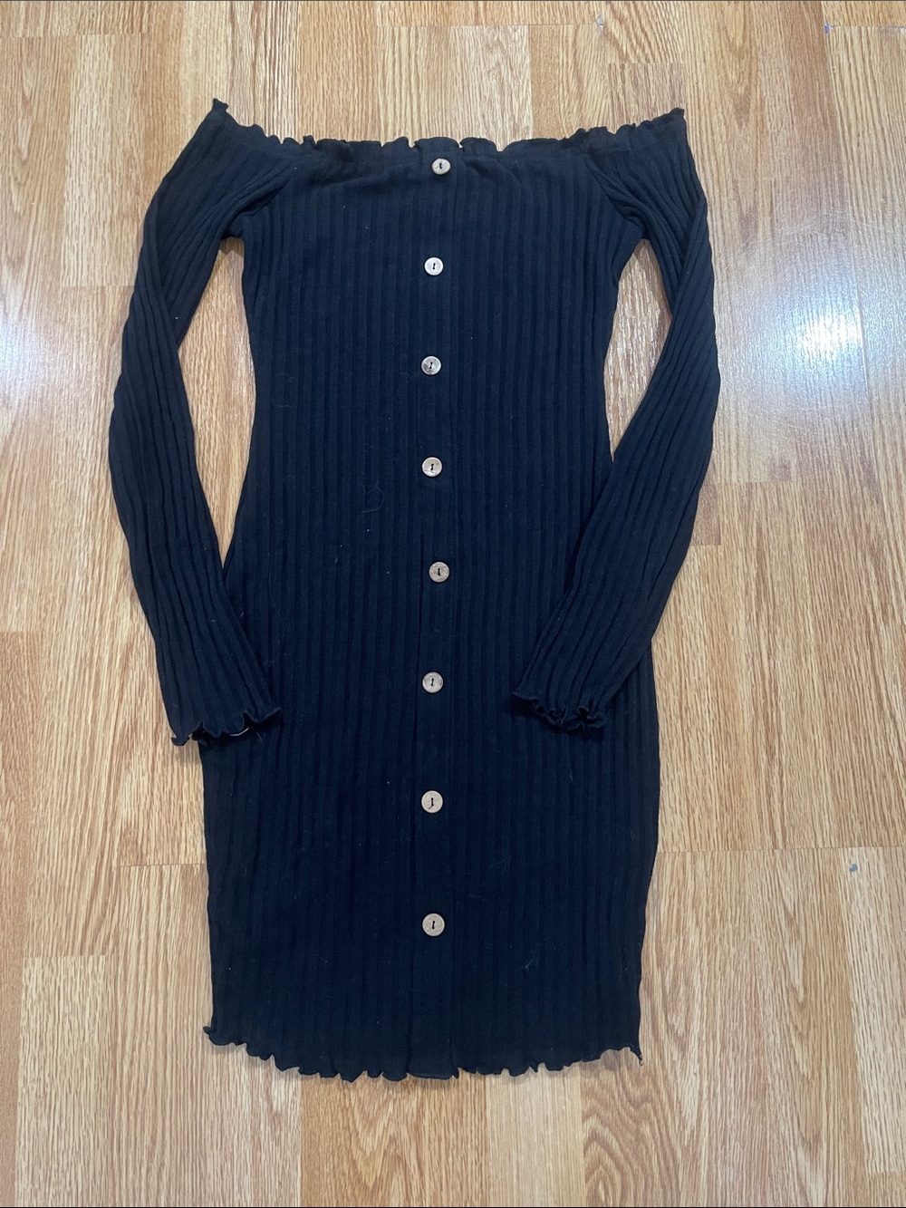 Off-Shoulder Black Ribbed Button-Front Dress - Picture 2 of 2